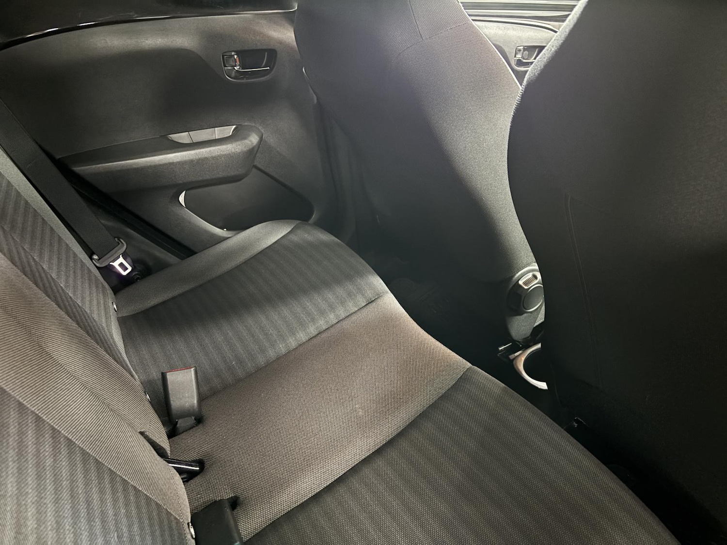 Used Toyota AYGO 2019 for sale - 77822682: Photo 61