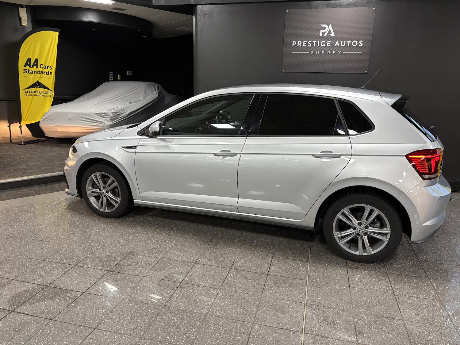 Used Volkswagen Polo 2018 for sale - 76560664: Photo 3