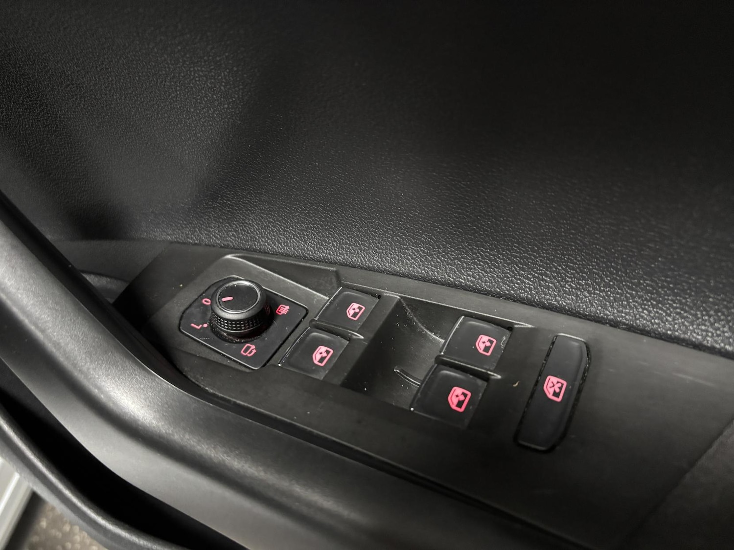 Used Volkswagen Polo 2018 for sale - 76560664: Photo 65