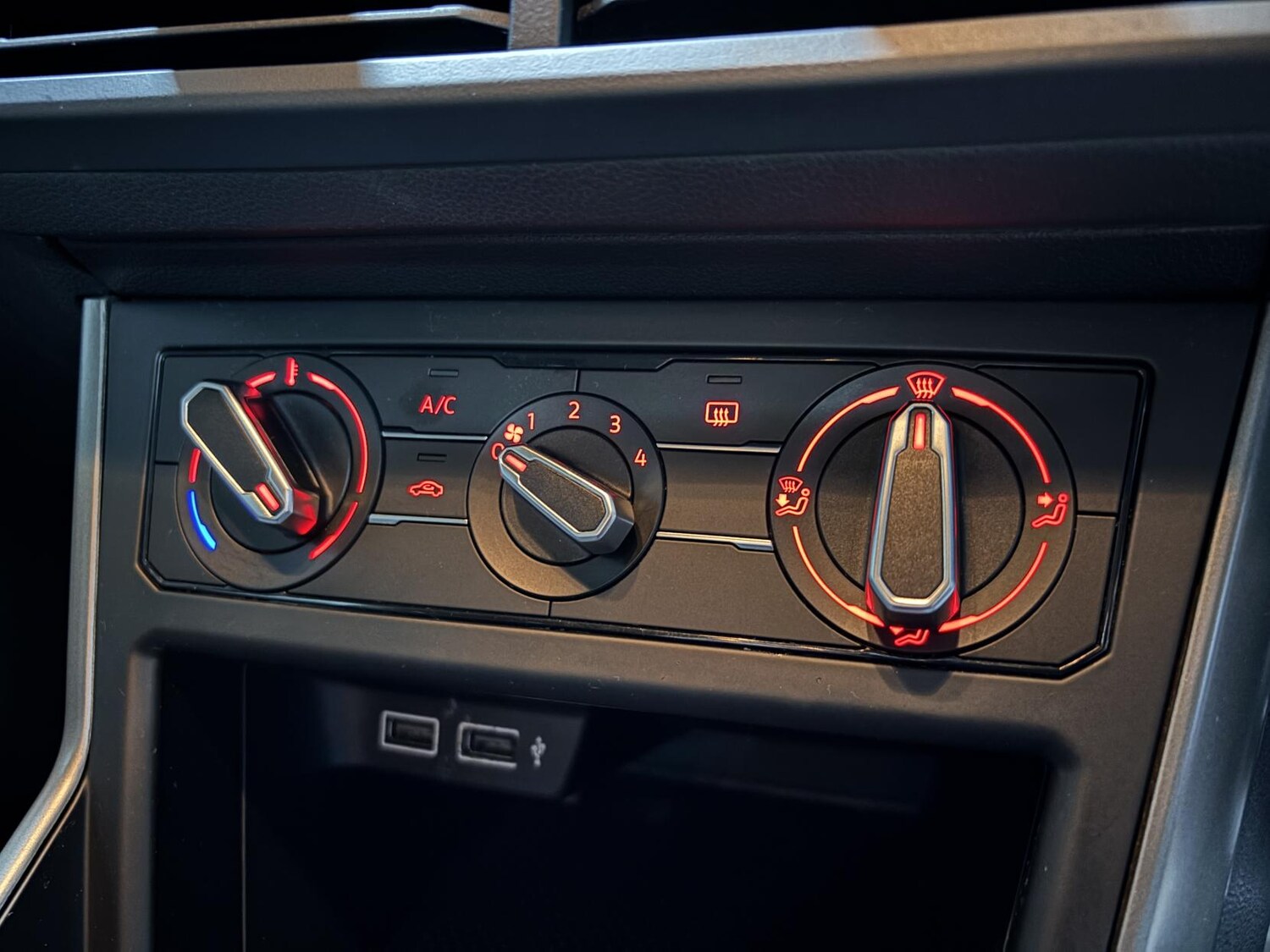 Used Volkswagen Polo 2019 for sale - 76741821: Photo 43