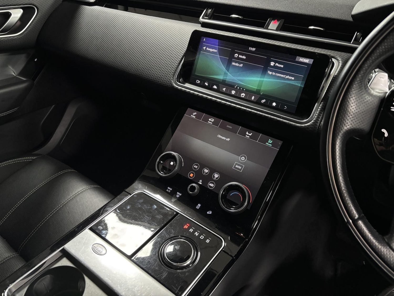 Used Land Rover Range Rover Velar 2018 for sale - 76964295: Photo 44