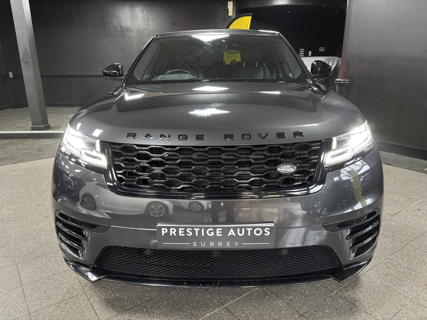 Used Land Rover Range Rover Velar 2018 for sale - 76964295: Photo 5