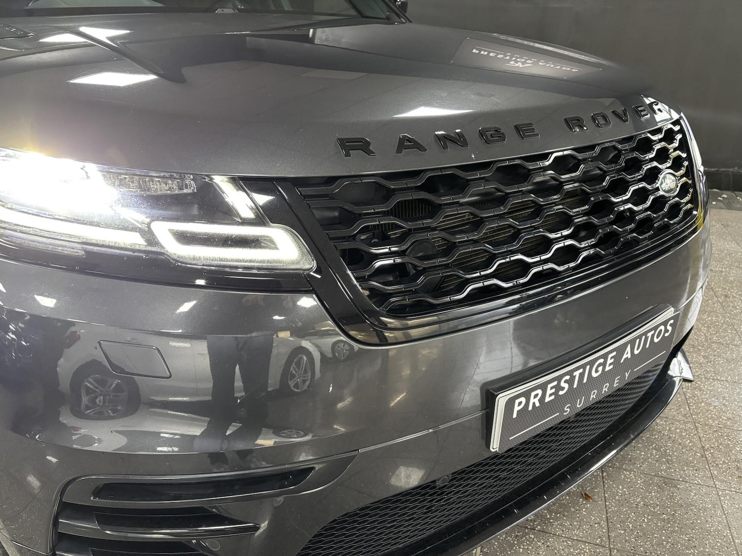 Used Land Rover Range Rover Velar 2018 for sale - 76964295: Photo 9
