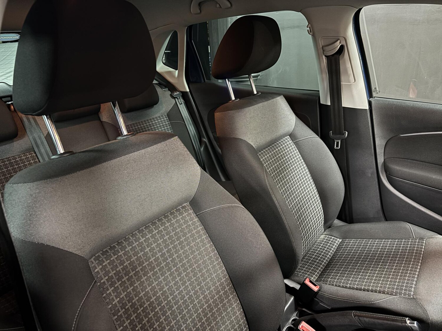 Used Volkswagen Polo 2016 for sale - 77154716: Photo 34