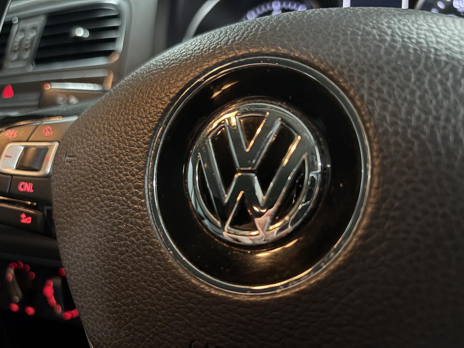 Used Volkswagen Polo 2016 for sale - 77154716: Photo 42