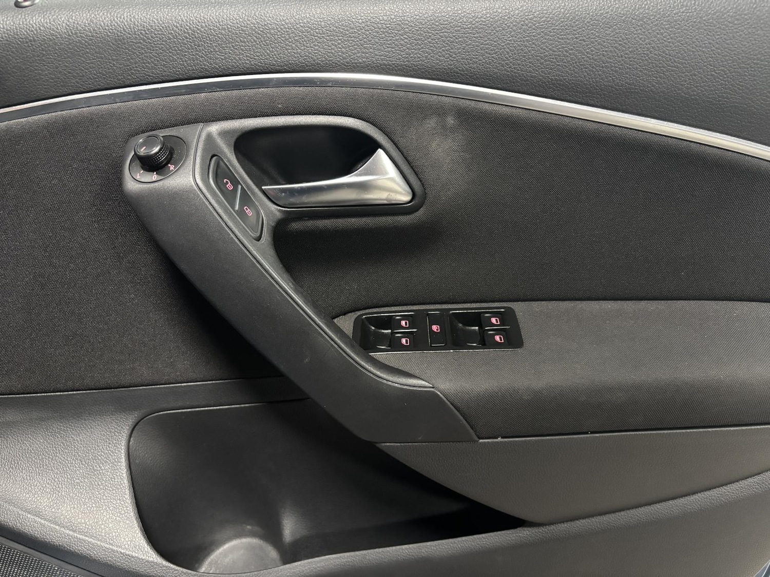 Used Volkswagen Polo 2016 for sale - 77154716: Photo 49