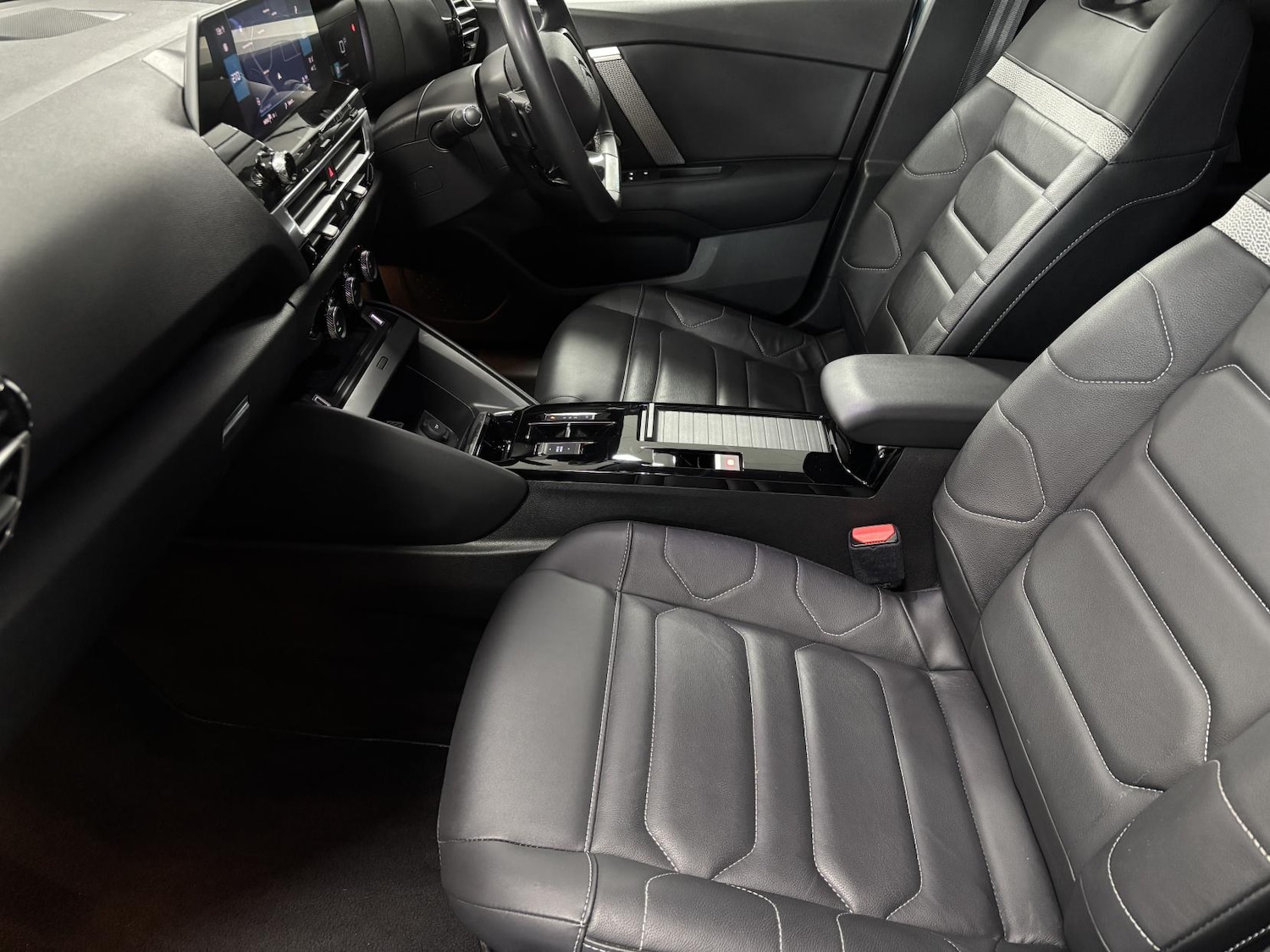 Used Citroen C4 2022 for sale - 76534333: Photo 30