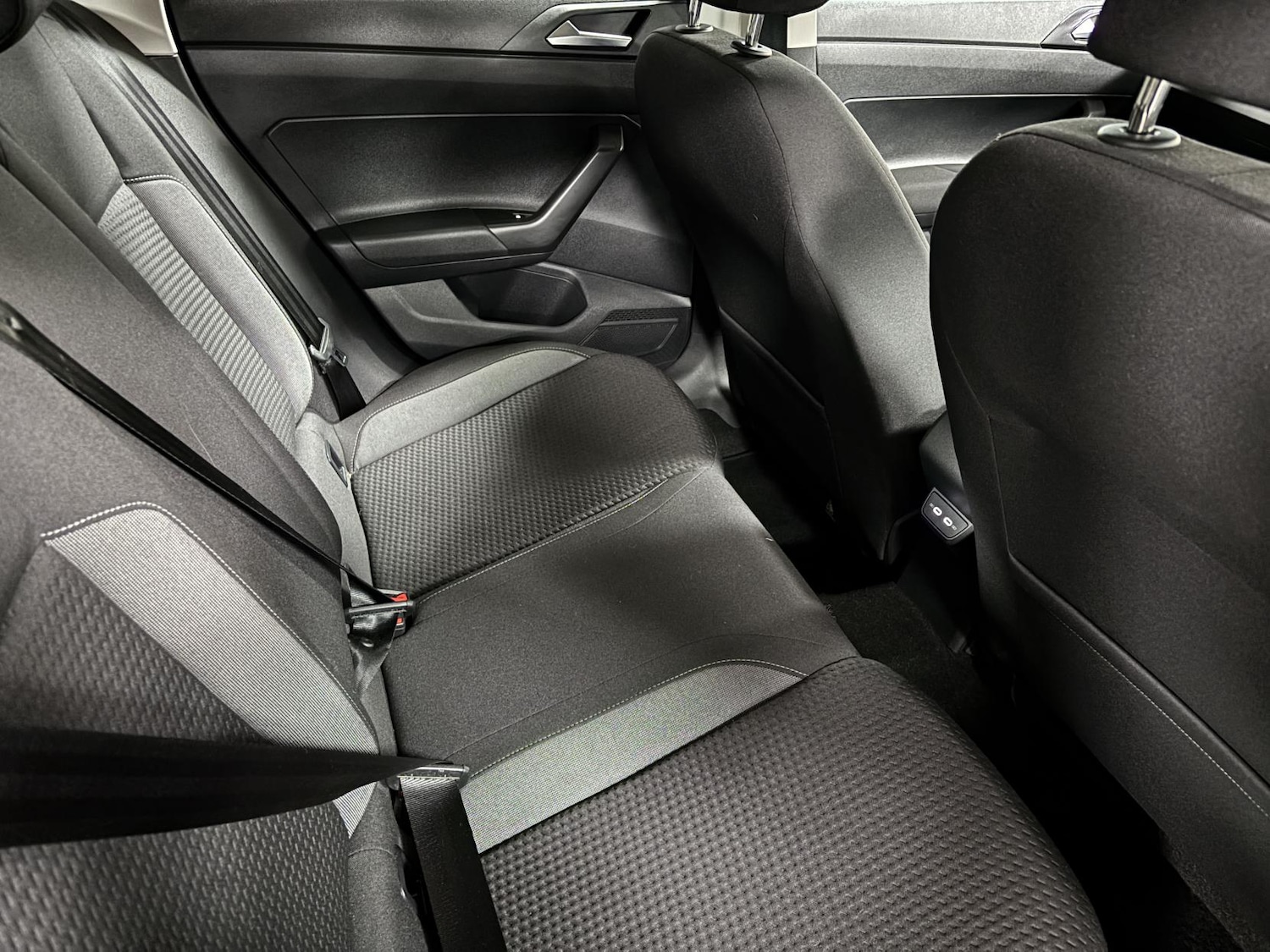 Used Volkswagen Polo 2022 for sale - 76534367: Photo 40