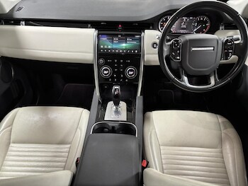 Used Land Rover Discovery Sport 2019 for sale - 77822680: Photo