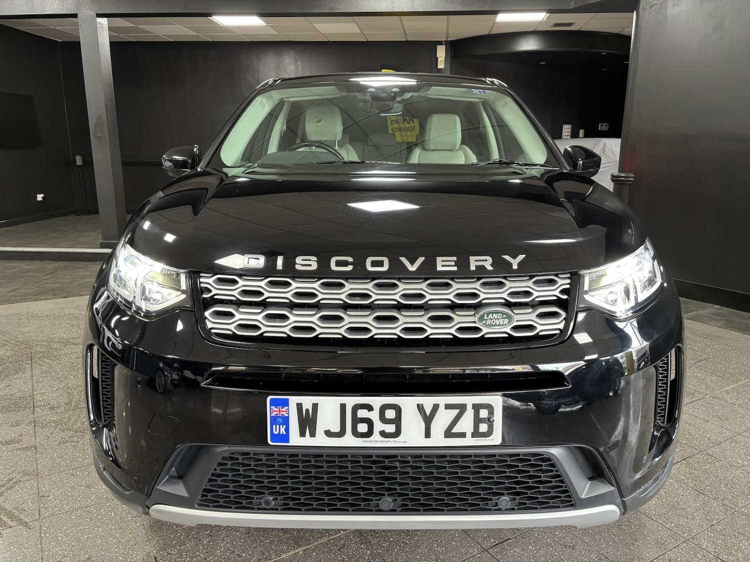 Used Land Rover Discovery Sport 2019 for sale - 77822680: Photo 5
