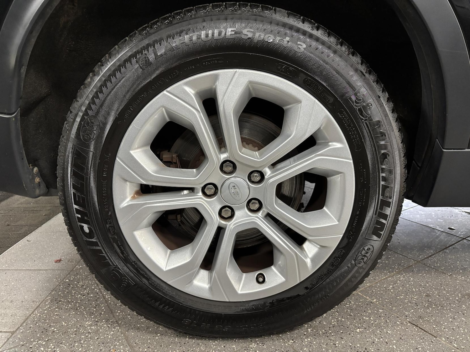 Used Land Rover Discovery Sport 2019 for sale - 77822680: Photo 67