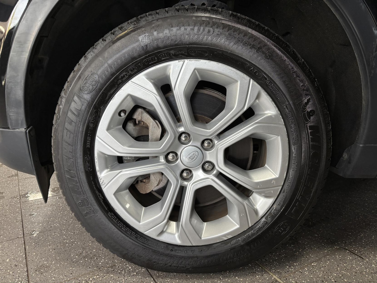 Used Land Rover Discovery Sport 2019 for sale - 77822680: Photo 69