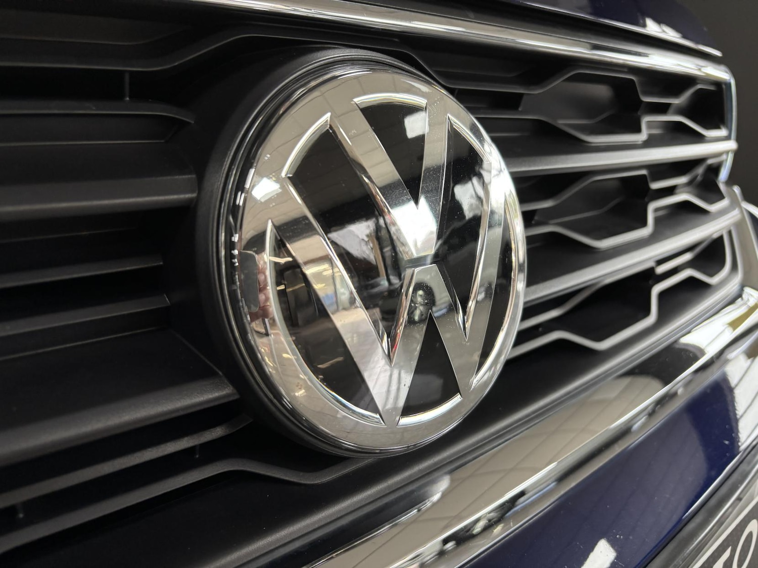 Used Volkswagen T-Roc 2020 for sale - 76534365: Photo 11