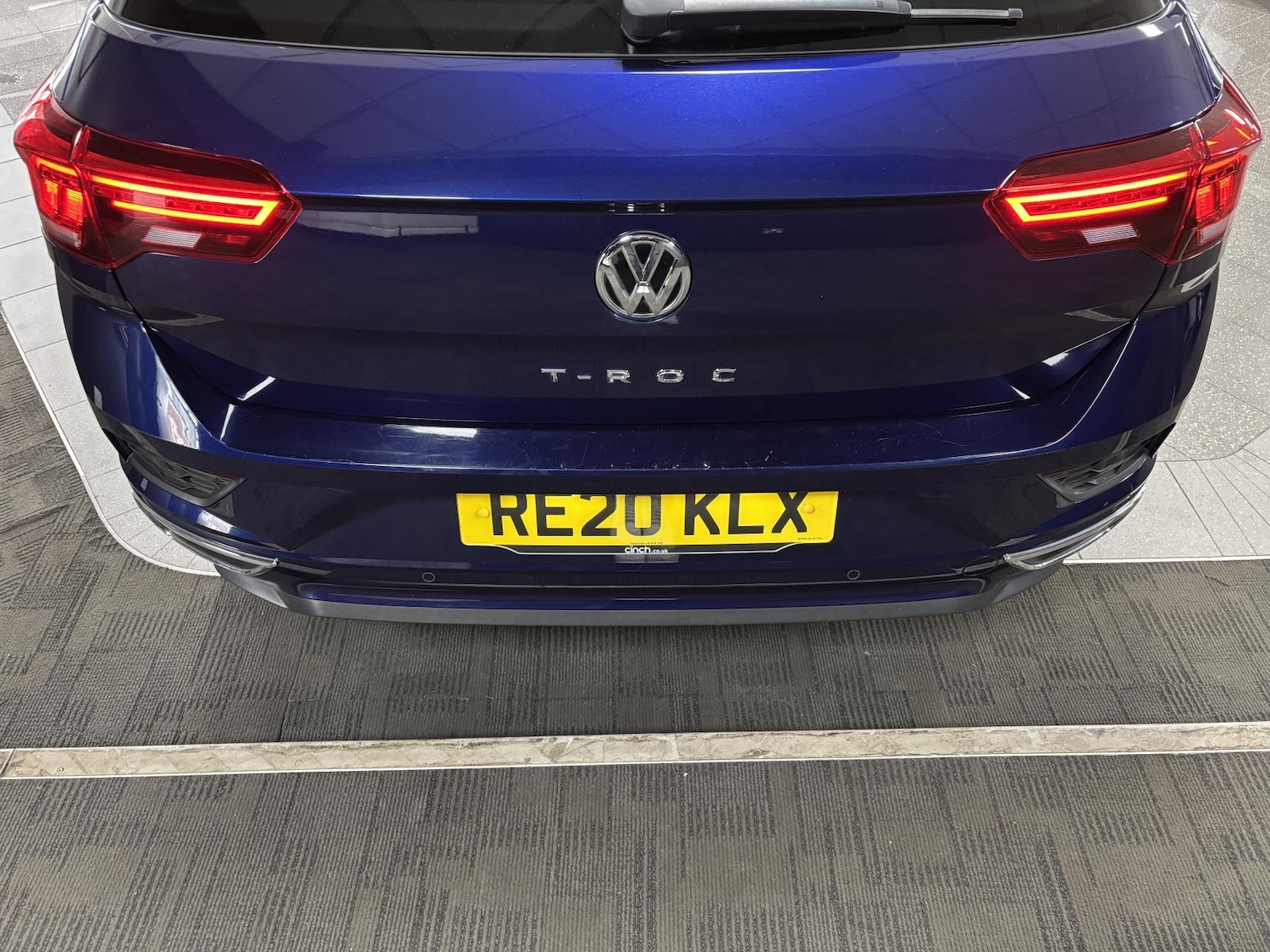 Used Volkswagen T-Roc 2020 for sale - 76534365: Photo 18