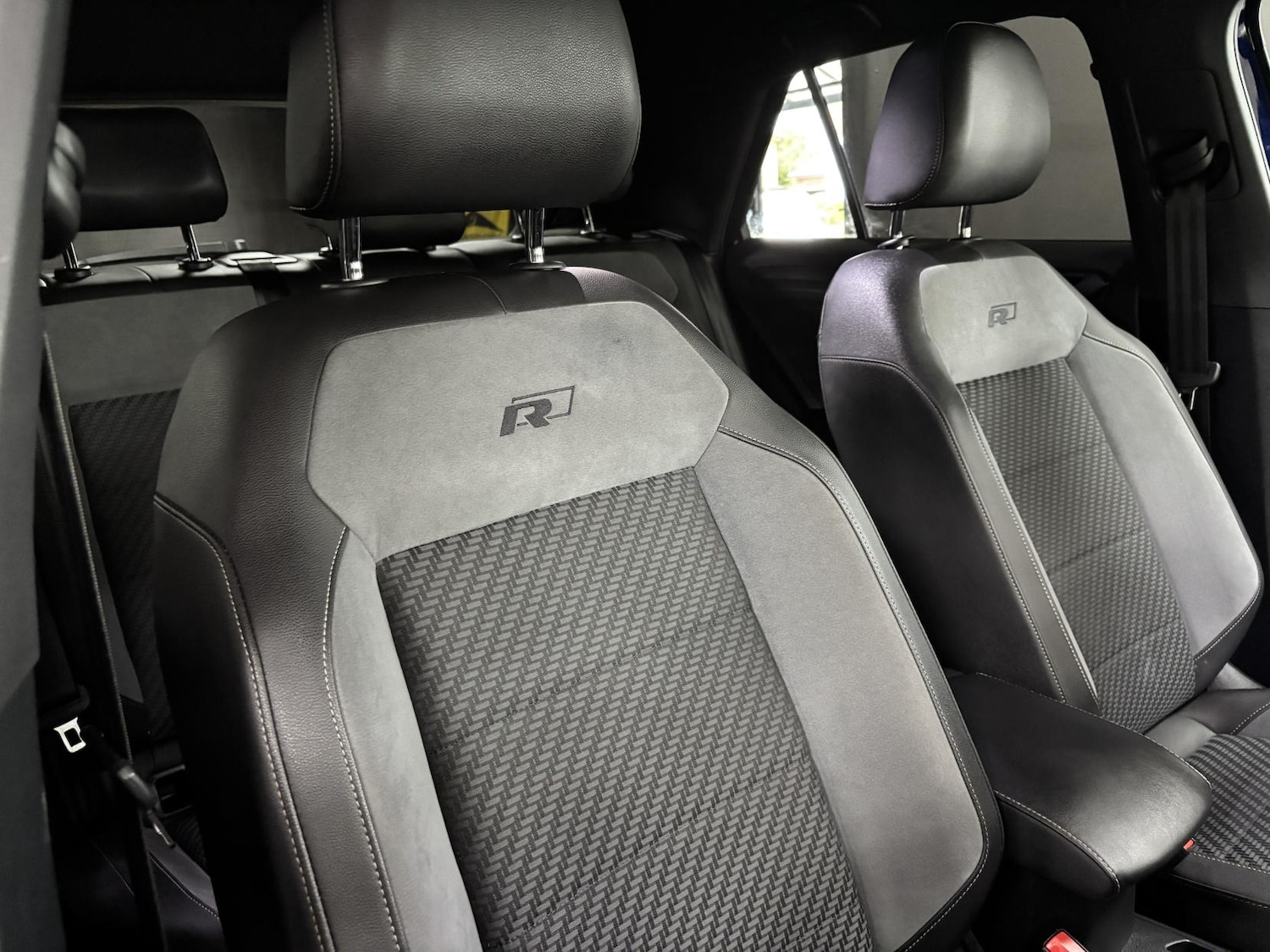 Used Volkswagen T-Roc 2020 for sale - 76534365: Photo 33