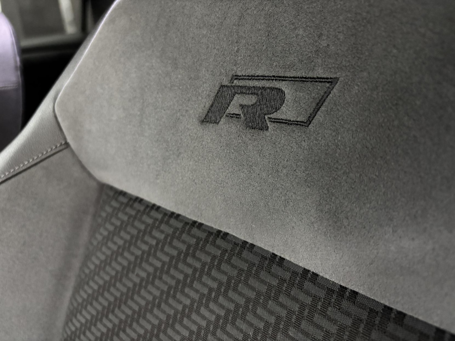 Used Volkswagen T-Roc 2020 for sale - 76534365: Photo 36