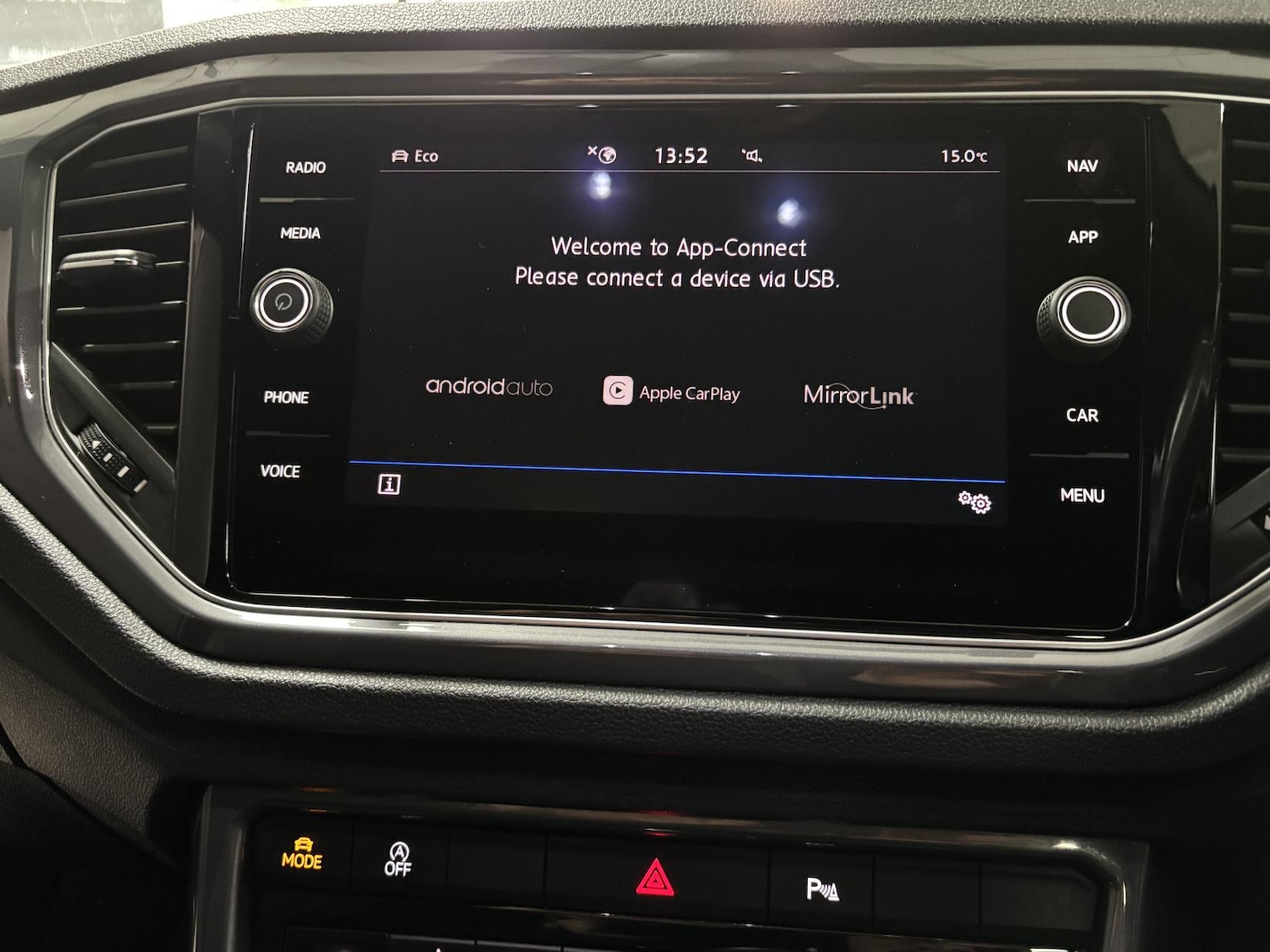 Used Volkswagen T-Roc 2020 for sale - 76534365: Photo 38