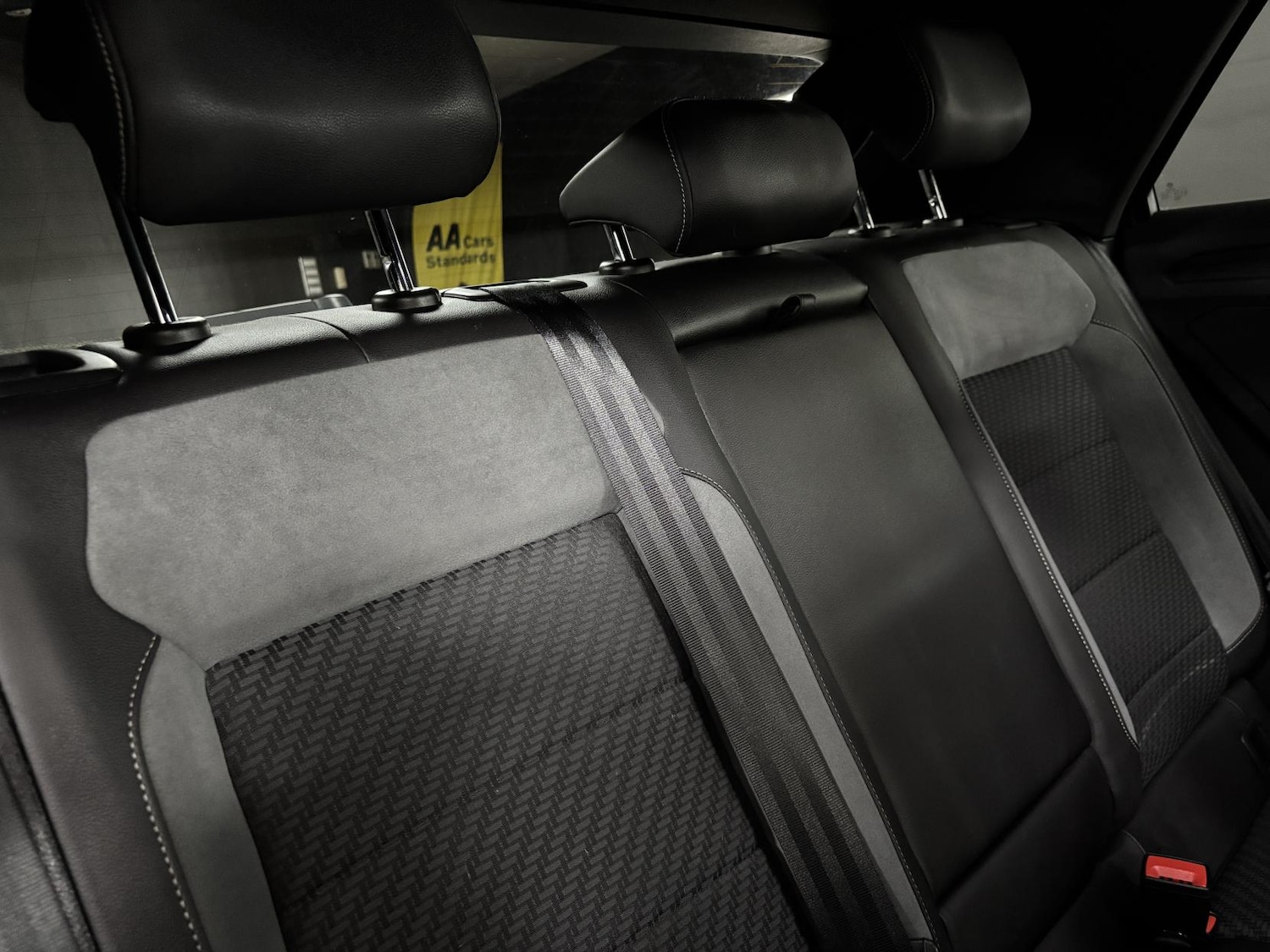 Used Volkswagen T-Roc 2020 for sale - 76534365: Photo 61