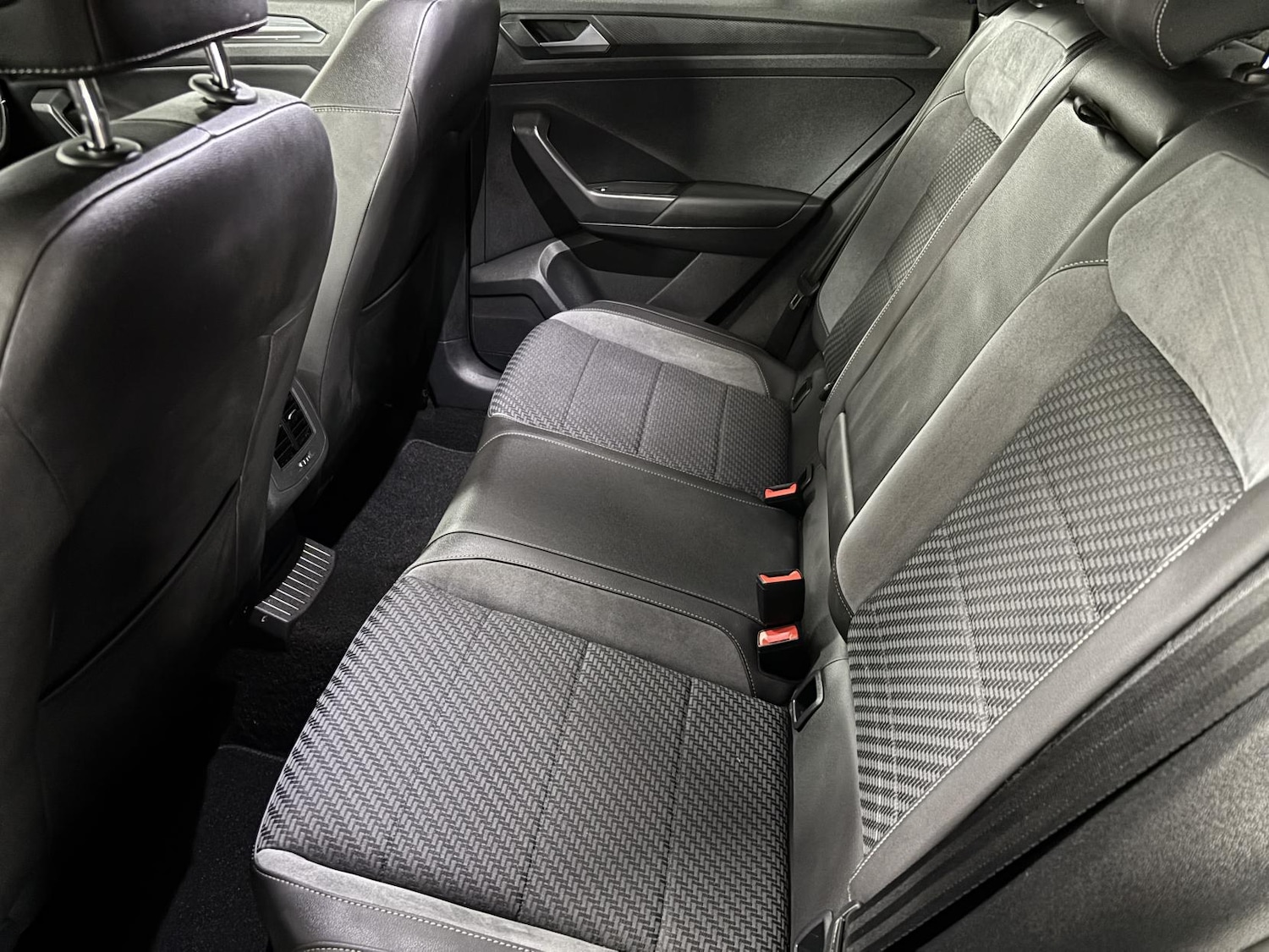 Used Volkswagen T-Roc 2020 for sale - 76534365: Photo 62