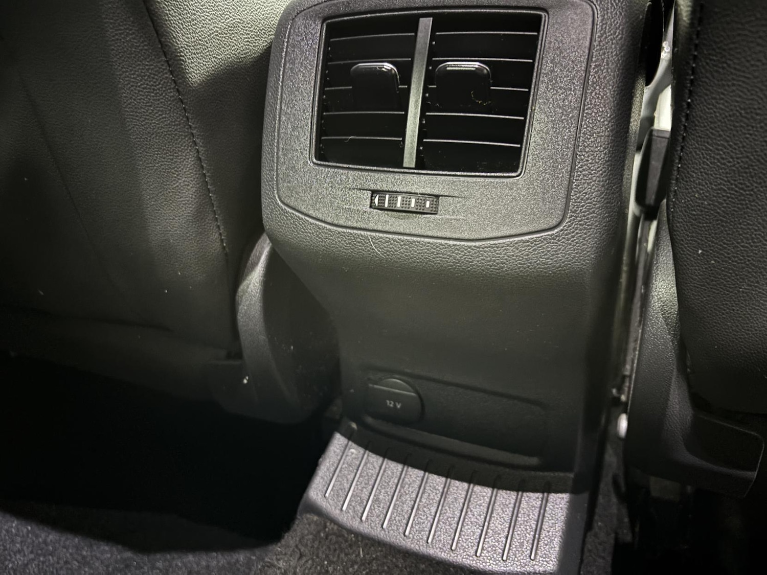 Used Volkswagen T-Roc 2020 for sale - 76534365: Photo 64