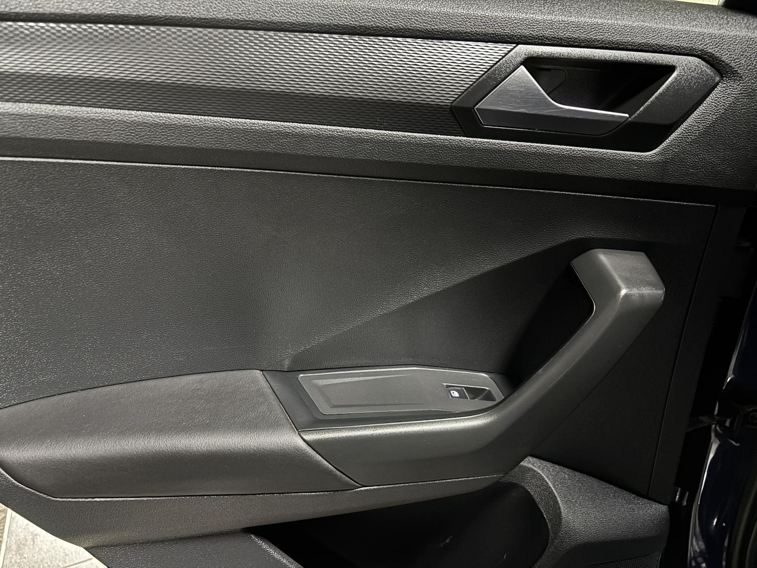 Used Volkswagen T-Roc 2020 for sale - 76534365: Photo 69