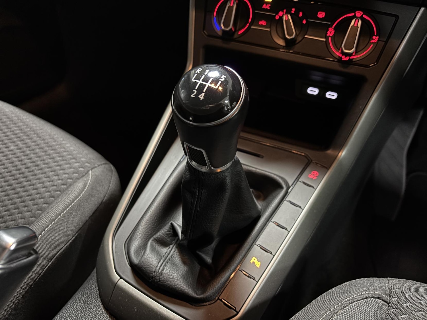 Used Volkswagen Polo 2021 for sale - 76656526: Photo 37