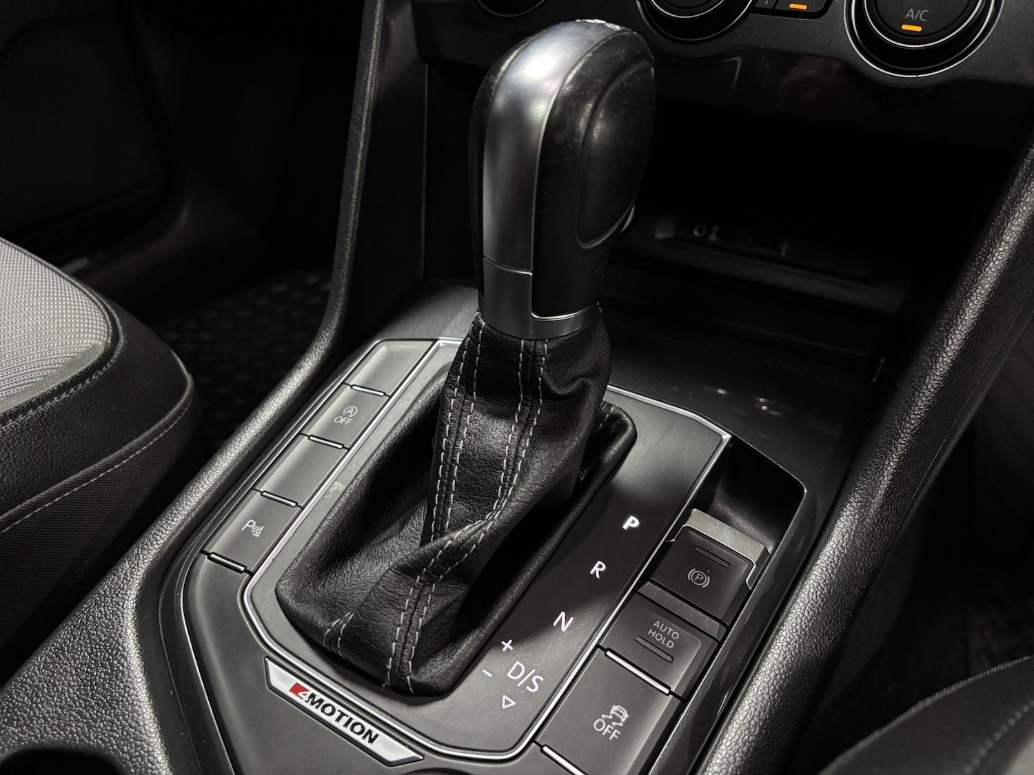 Used Volkswagen Tiguan 2017 for sale - 77959443: Photo 43