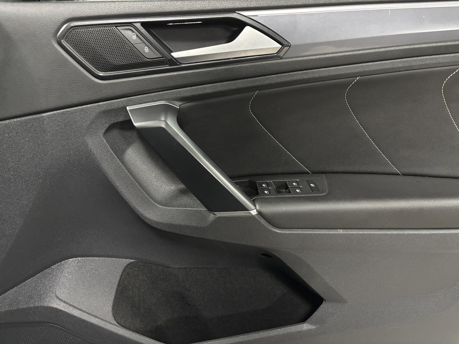 Used Volkswagen Tiguan 2017 for sale - 77959443: Photo 52