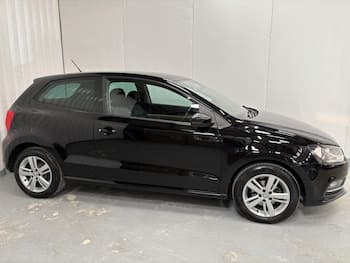 Used Volkswagen Polo 2017 for sale - 79576062: Photo