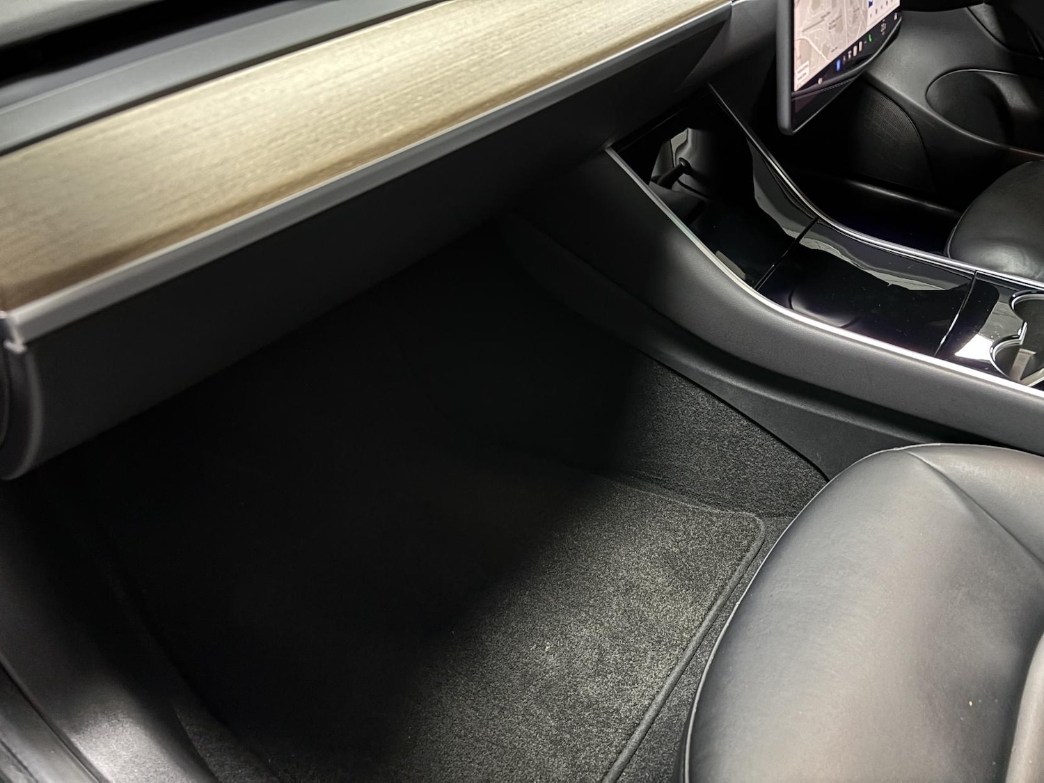 Used Tesla Model 3 2019 for sale - 77385609: Photo 33