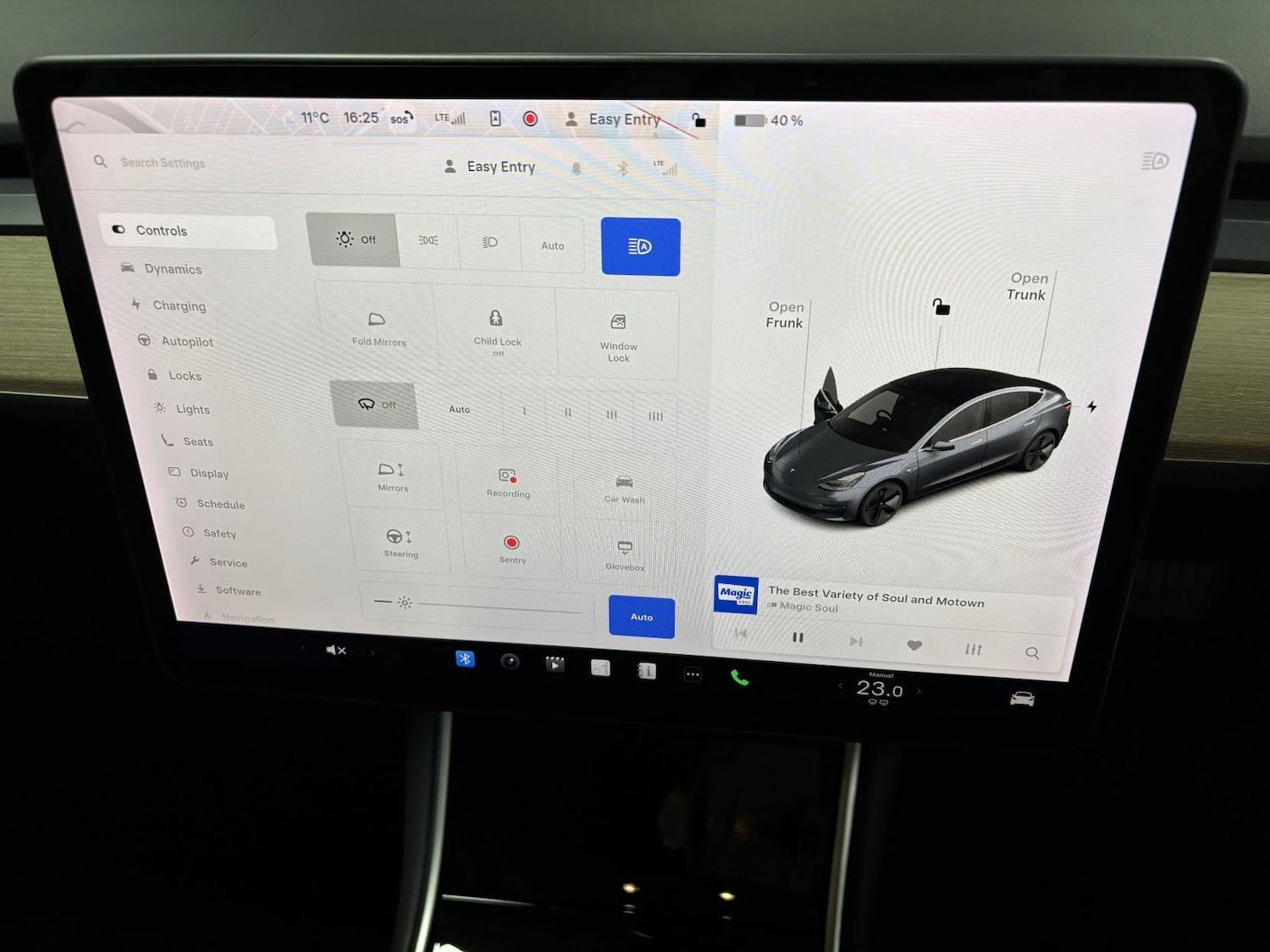 Used Tesla Model 3 2019 for sale - 77385609: Photo 36