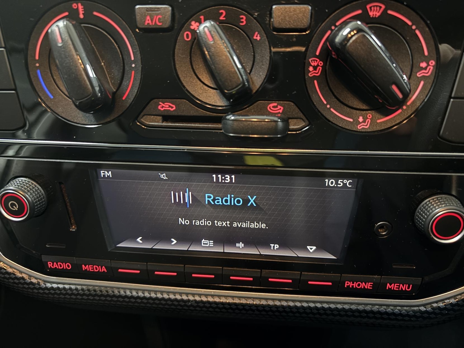 Used Volkswagen up! 2020 for sale - 78042326: Photo 37