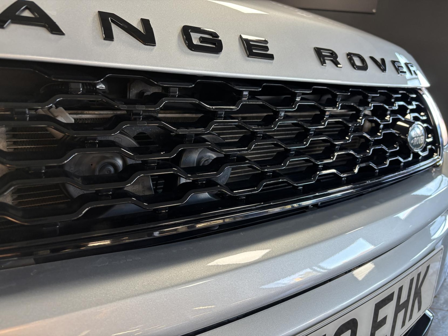 Used Land Rover Range Rover Evoque 2019 for sale - 77235616: Photo 11