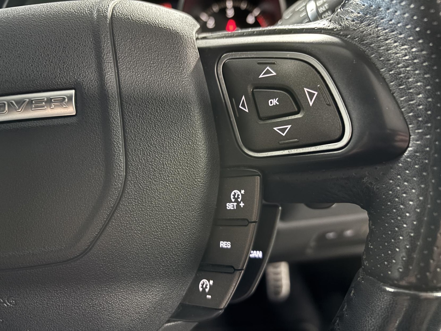 Used Land Rover Range Rover Evoque 2019 for sale - 77235616: Photo 46