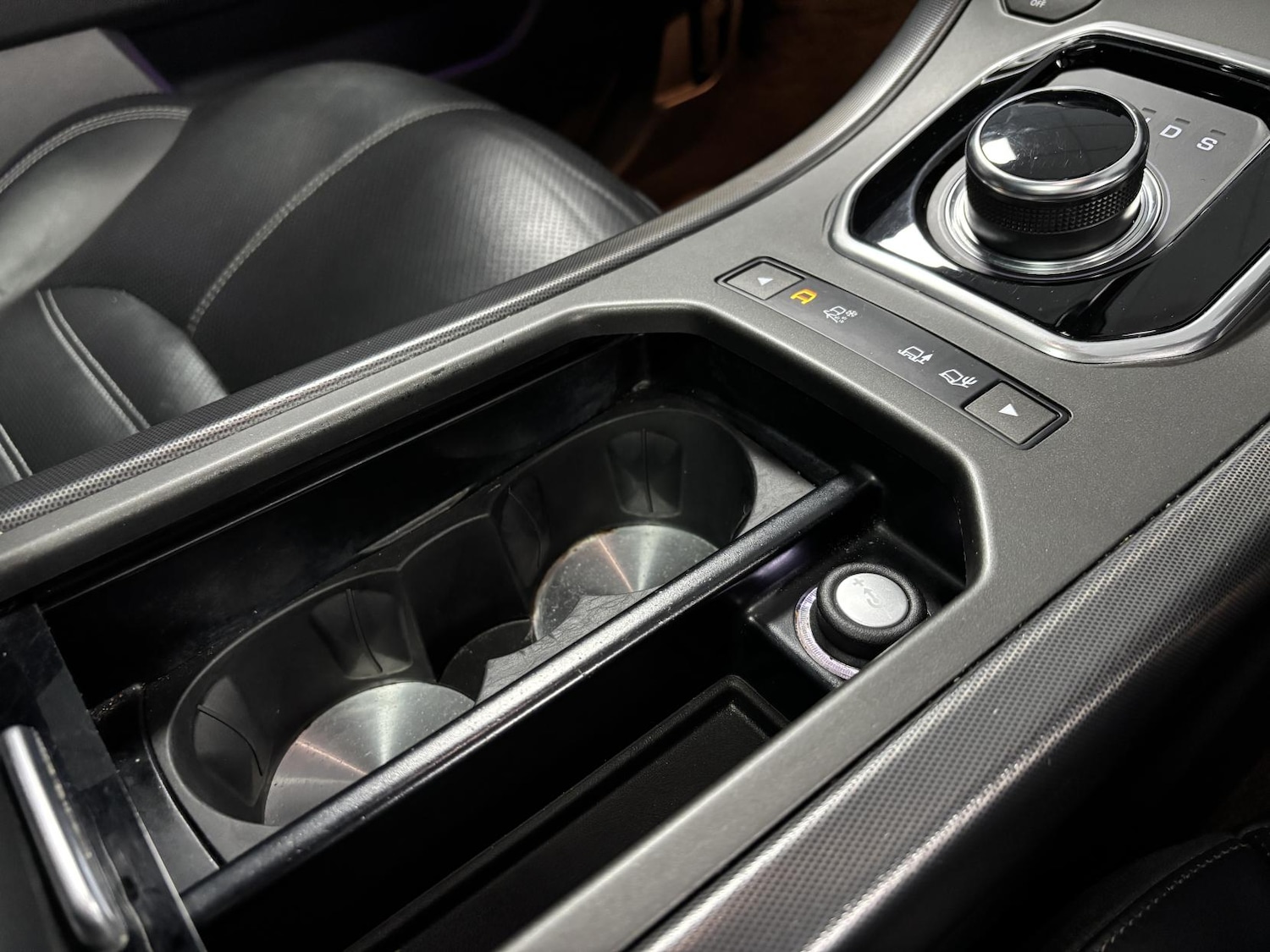 Used Land Rover Range Rover Evoque 2019 for sale - 77235616: Photo 50