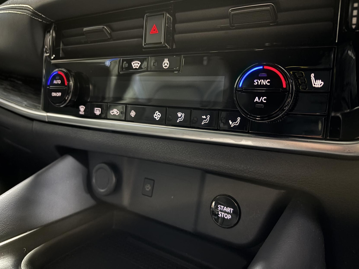 Used Nissan Qashqai 2022 for sale - 77118890: Photo 55