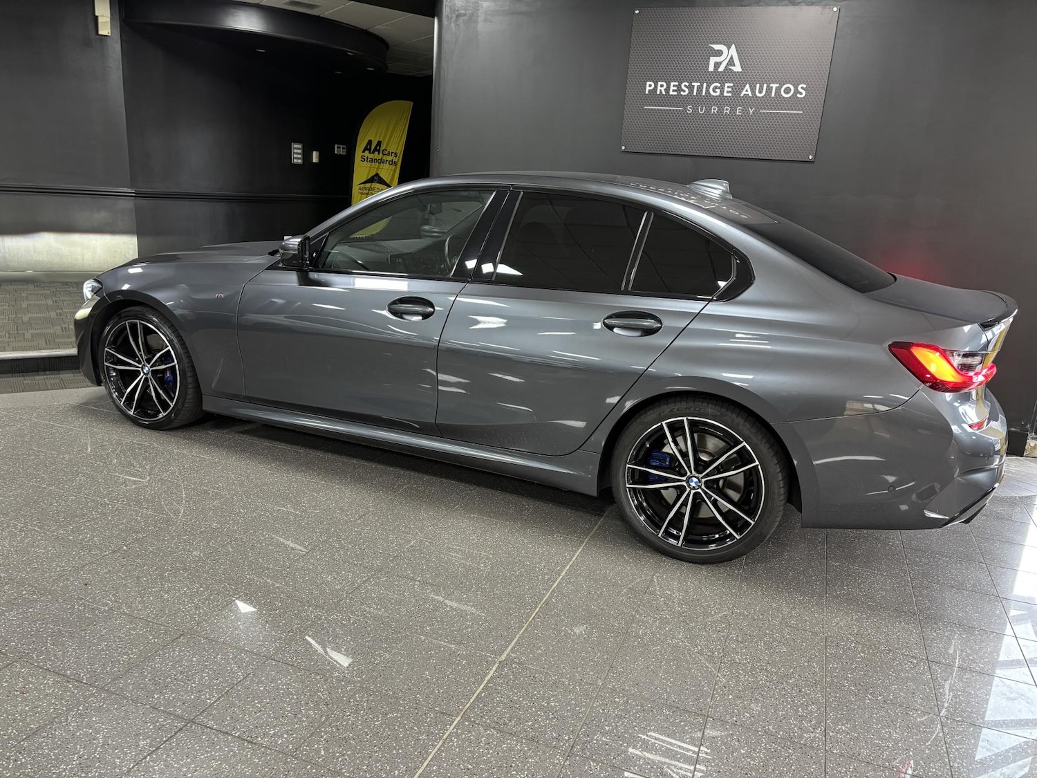 Used BMW 3 Series 2022 for sale - 76534360: Photo 3