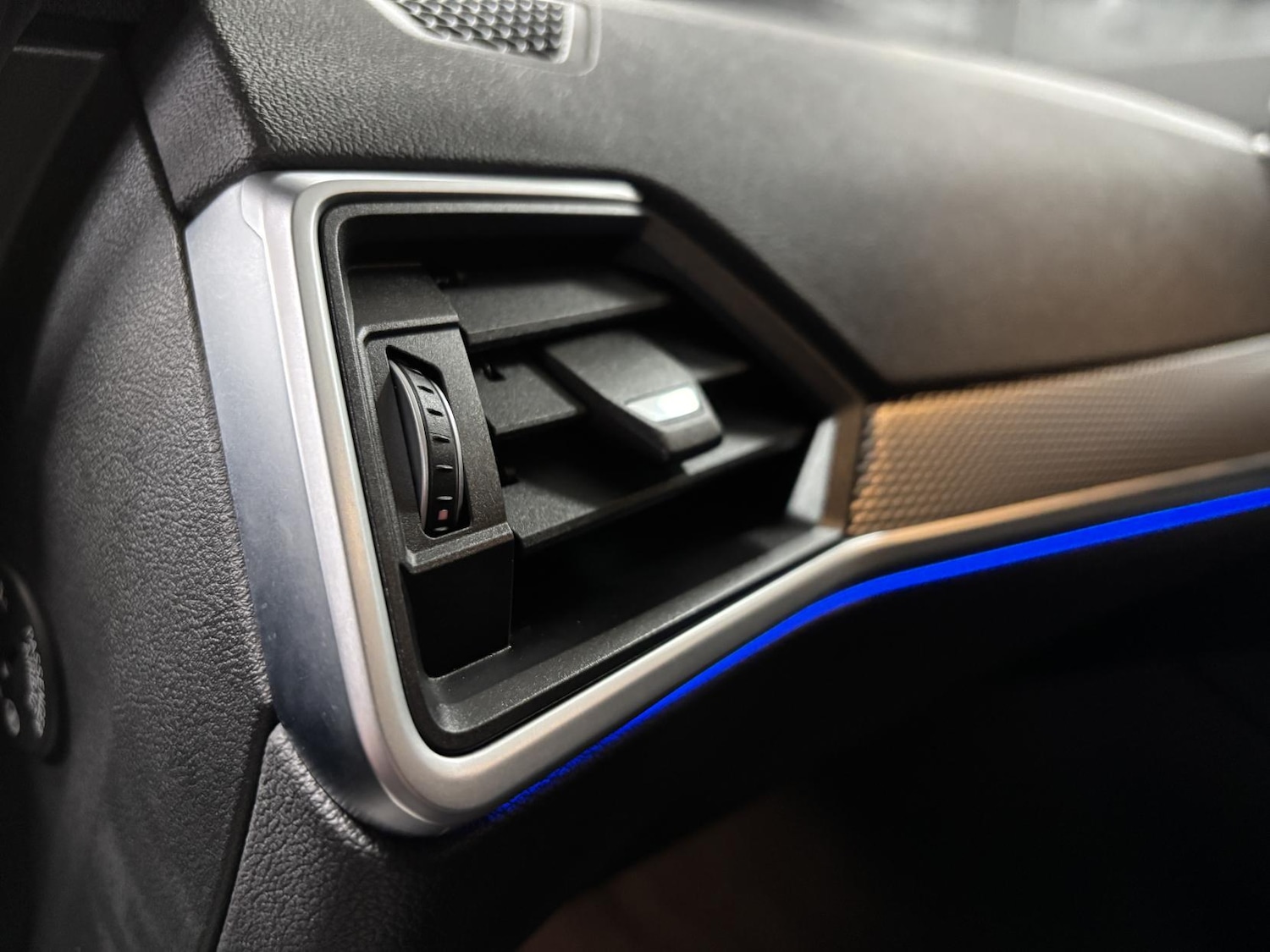 Used BMW 3 Series 2022 for sale - 76534360: Photo 33