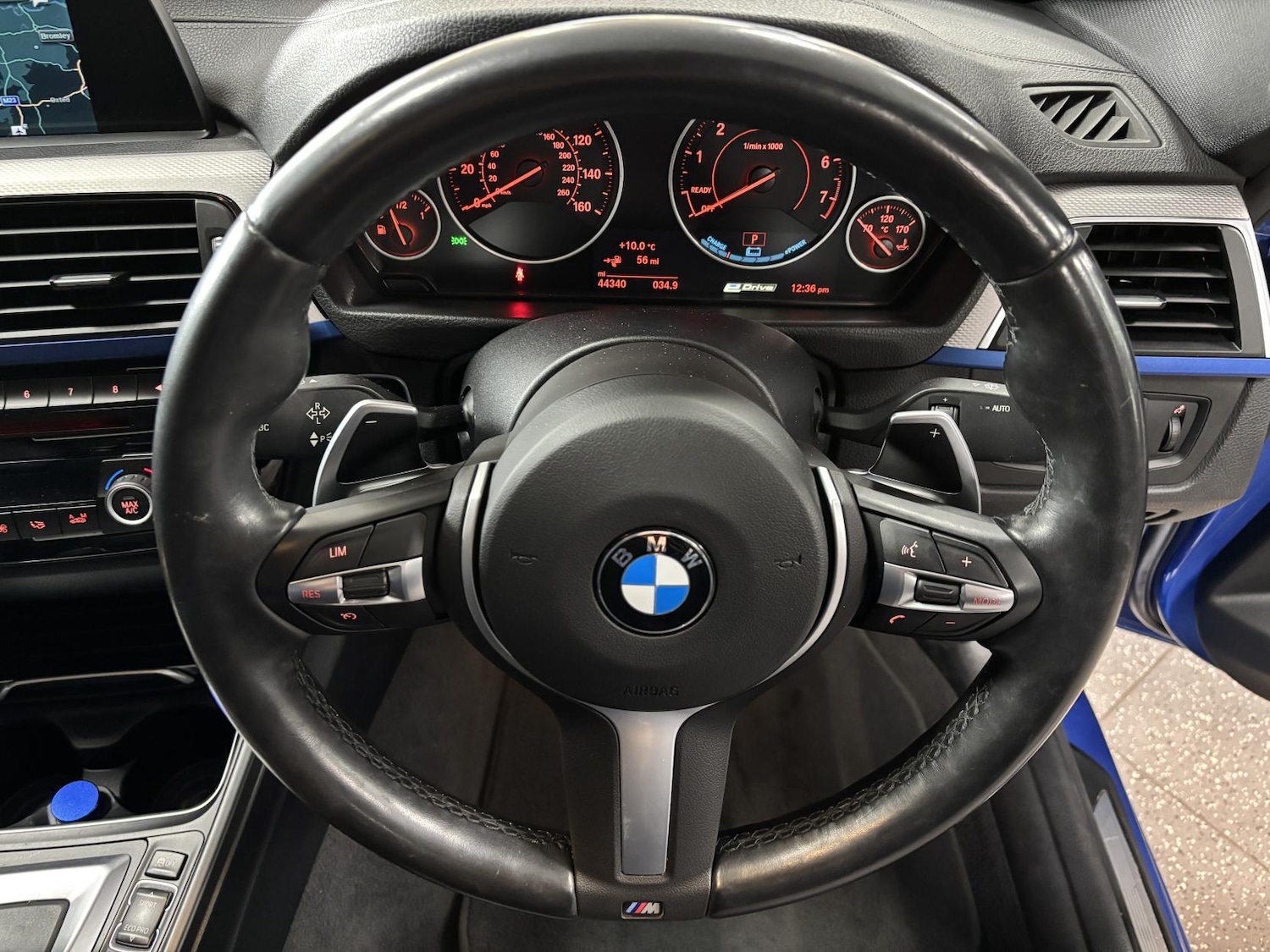 Used BMW 3 Series 2018 for sale - 77877846: Photo 44