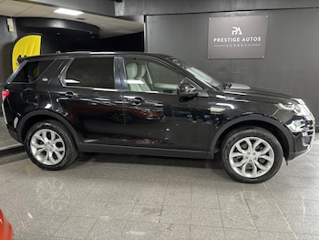 Used Land Rover Discovery Sport 2017 for sale - 78767692: Photo
