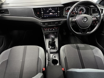 Used Volkswagen Polo 2019 for sale - 78226461: Photo