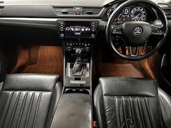 Used Skoda Superb 2016 for sale - 78795204: Photo