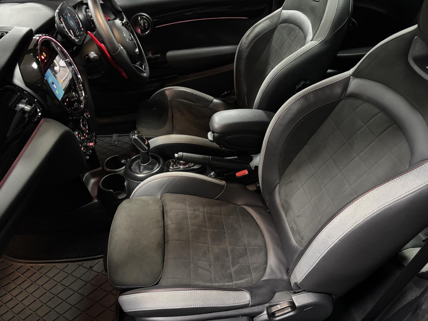 Used MINI Hatch 2024 for sale - 76741830: Photo 35