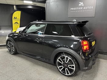 Used MINI Hatch 2024 for sale - 76741830: Photo