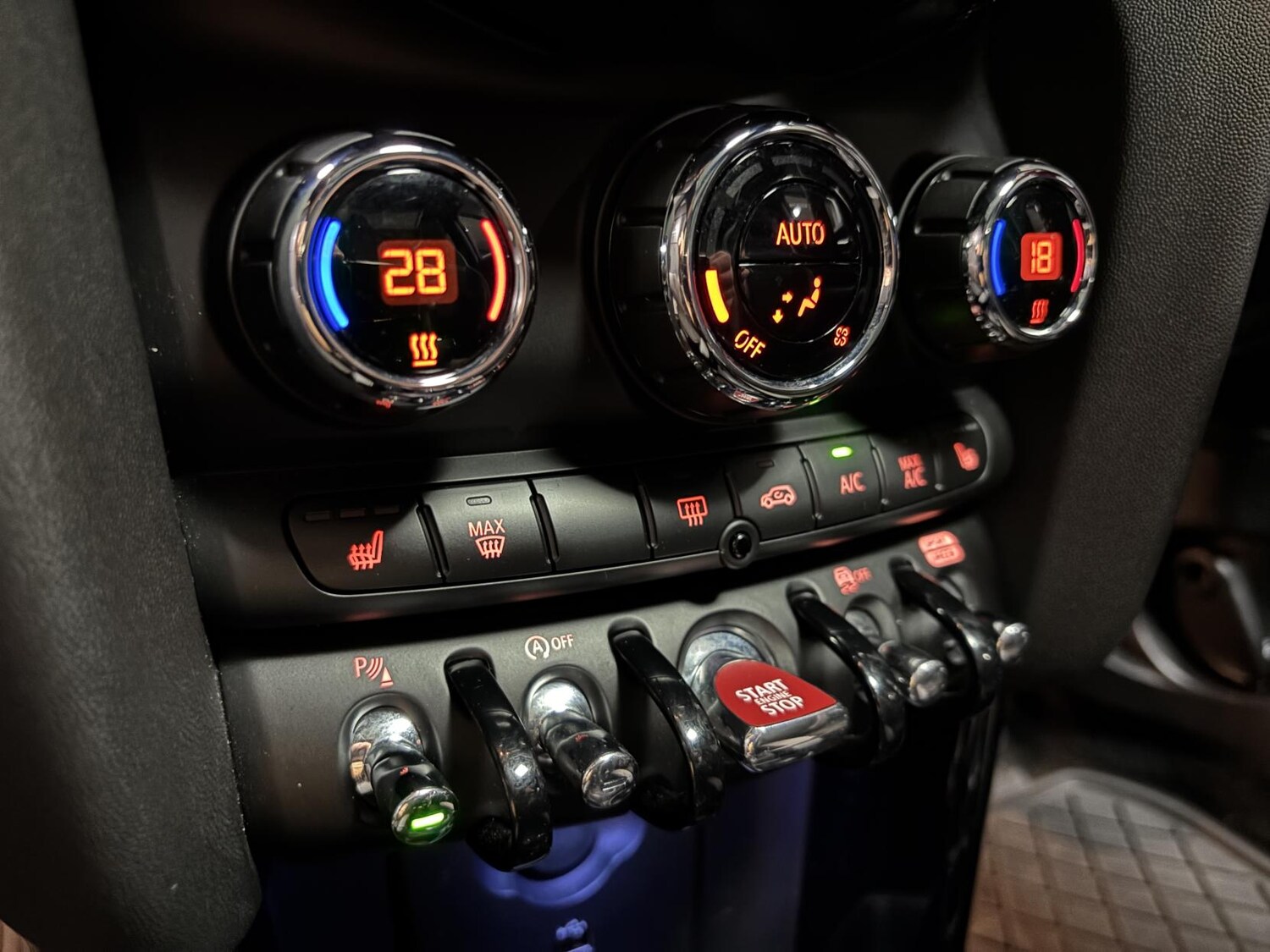 Used MINI Hatch 2024 for sale - 76741830: Photo 54