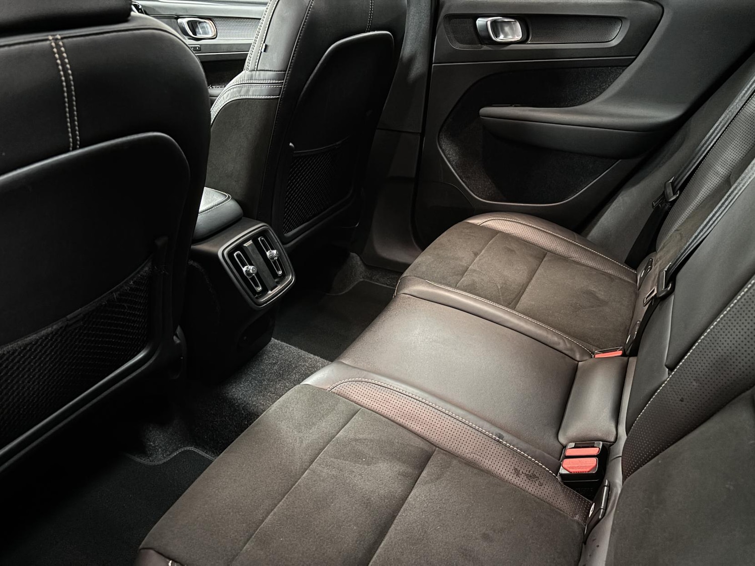 Used Volvo XC40 2019 for sale - 77640944: Photo 67