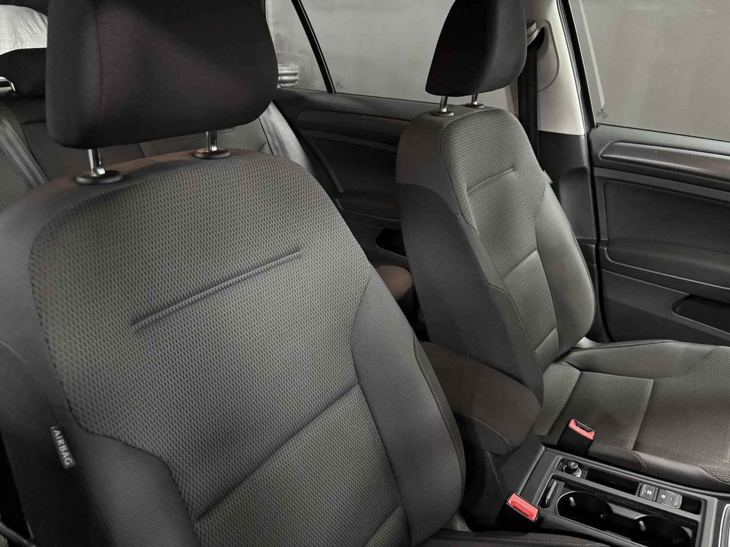 Used Volkswagen Golf 2018 for sale - 76882179: Photo 34