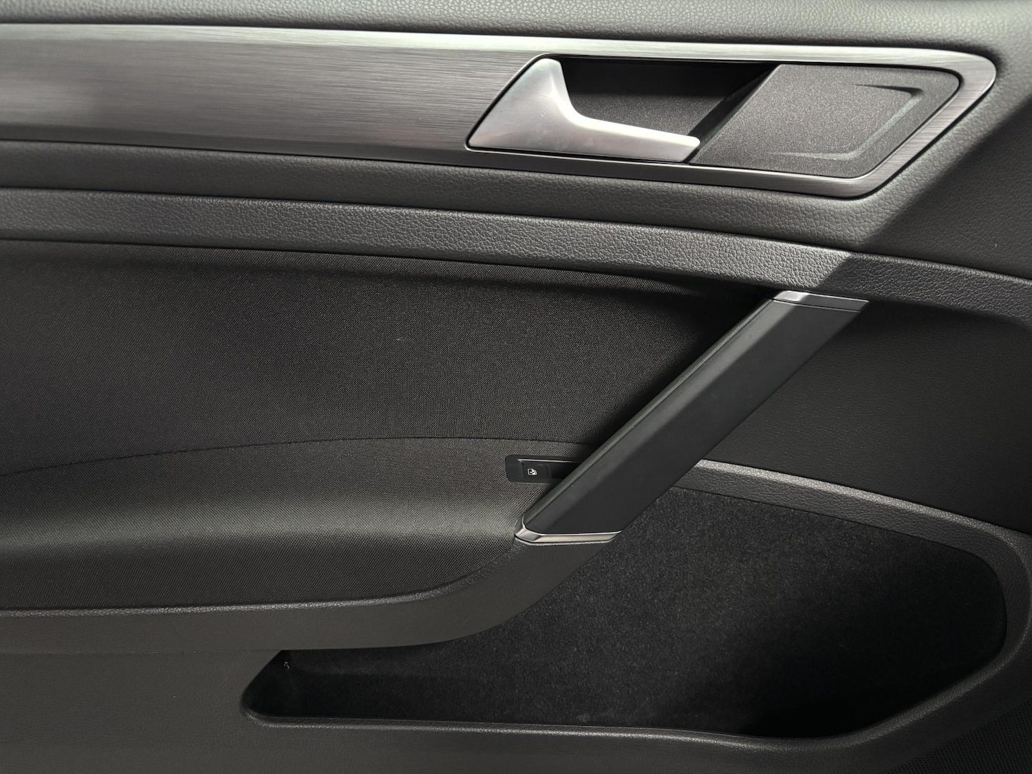 Used Volkswagen Golf 2018 for sale - 76882179: Photo 53