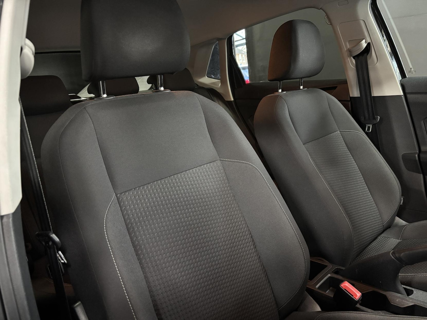 Used Volkswagen Polo 2020 for sale - 76627570: Photo 39