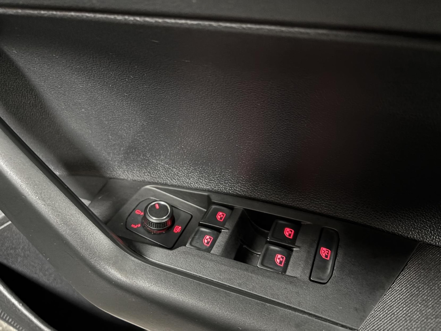 Used Volkswagen Polo 2020 for sale - 76627570: Photo 47